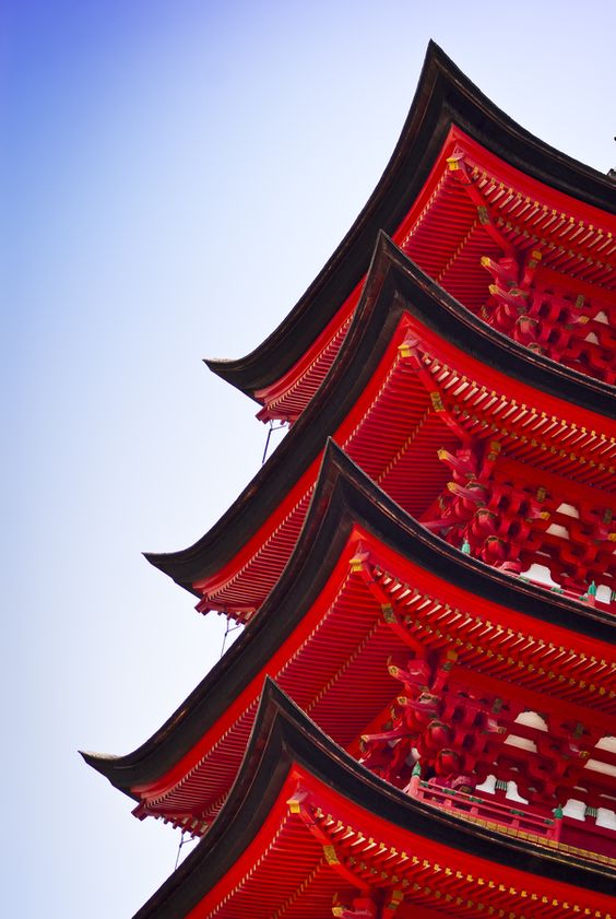 LA PAGODA ESCARLATA − Eduardo Ramírez&nbsp;Moyano