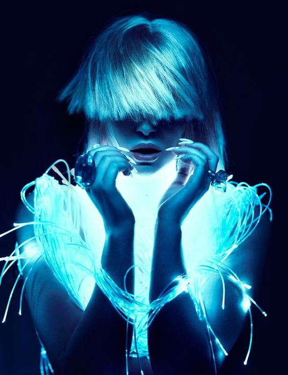 DENTRO DE TU AVATAR − Eduardo Ramírez Moyano