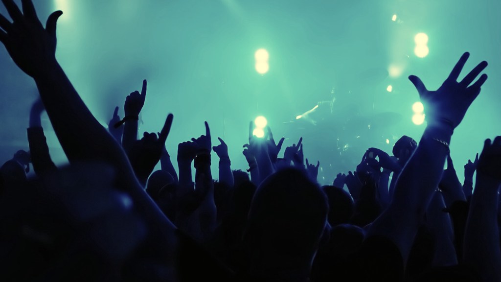 Unplugged posmoderno… –Daniel Olivares&nbsp;Viniegra–